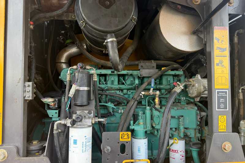 OmecoHub - Immagine NEW HOLLAND F106.6A